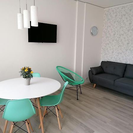 Angela Guest House In Centro Storico Конеляно Екстериор снимка